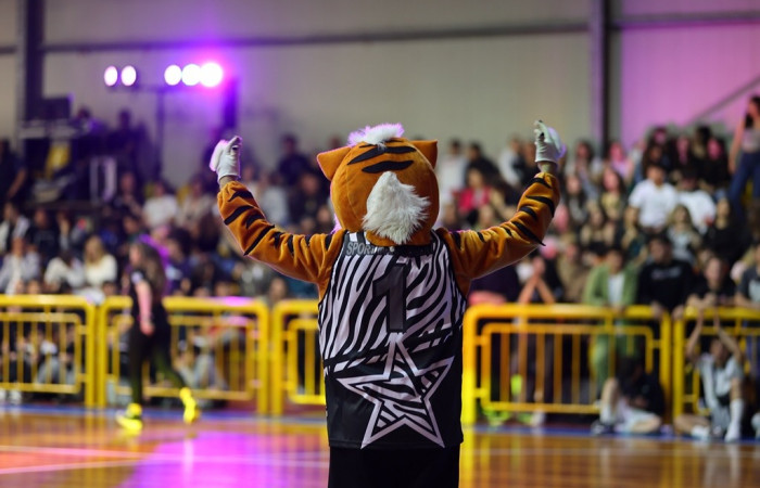 Η μασκώτ του All Star Game!